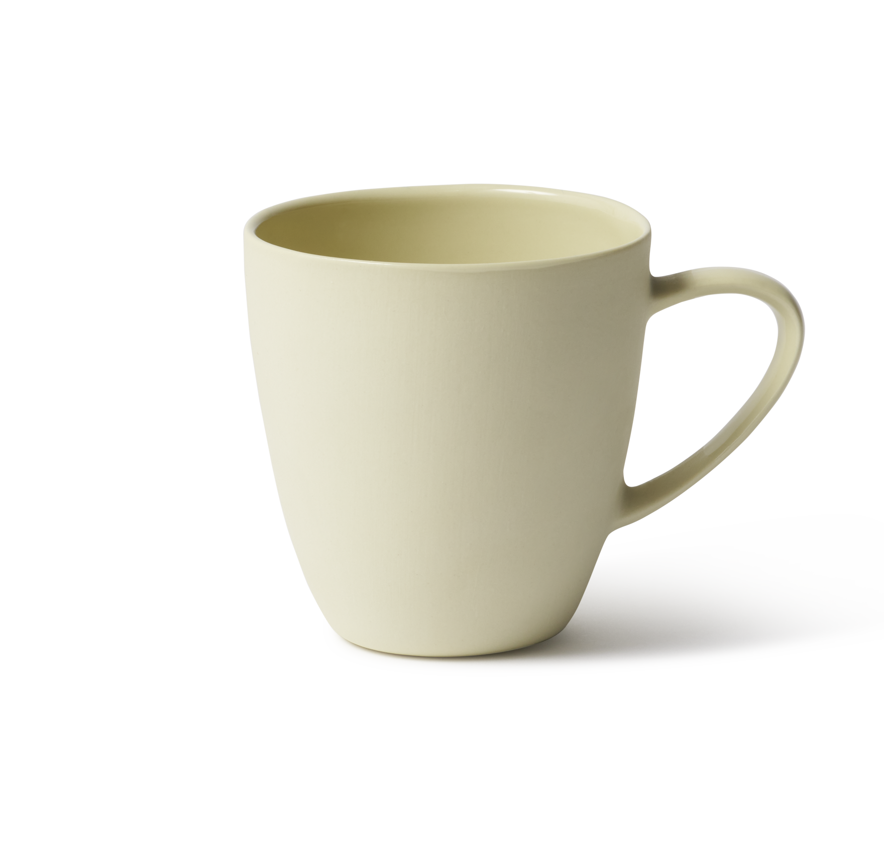 手握杯